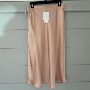 Commense Beige skirt